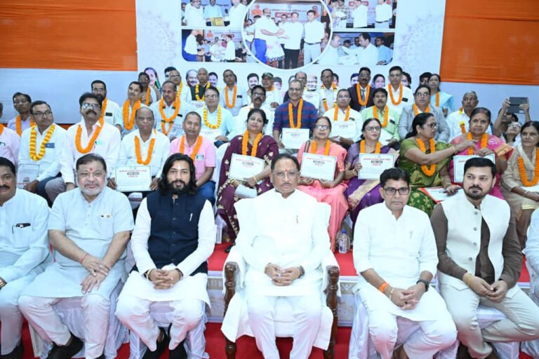 प्रधानमंत्री नरेंद्र मोदी ने ‘दिव्यांग’ शब्द देकर सम्मान और आत्मगौरव का नया भाव दिया : मुख्यमंत्री