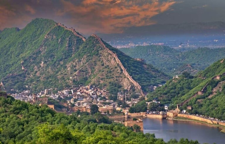 Rajasthan News: अरावली बचाने की कवायद तेज, सुप्रीम कोर्ट की हाई पावर कमेटी करेगी 5 दिन का निरीक्षण