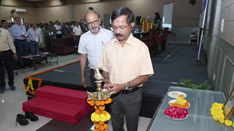 चुनावी प्रक्रिया में पारदर्शिता पर जोर, राज्य निर्वाचन आयुक्त बोले- छोटी चूक भी भरोसा तोड़ देती है