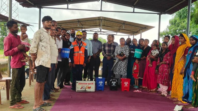 खड़गवां में स्वच्छता व्यवस्था का राज्य स्तर पर निरीक्षण, प्लास्टिक प्रबंधन और अपशिष्ट पृथक्करण पर जोर
