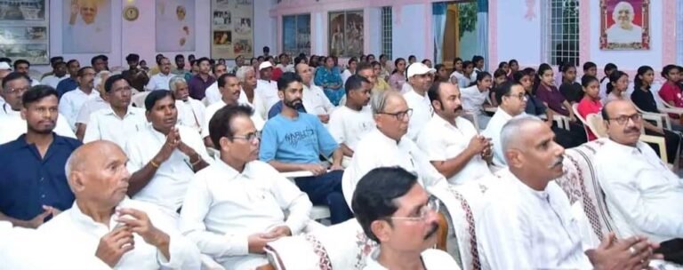 युवाओं से नशामुक्त, संस्कारवान और राष्ट्र निर्माण के लिए समर्पित जीवन अपनाने का किया आह्वान