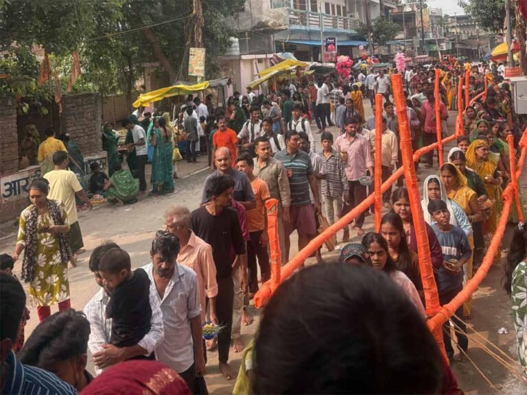 सावन के दूसरे सोमवार CG के शिवालयों में उमड़ी भीड़, हर-हर महादेव और बोल बम से गूंजे मंदिर