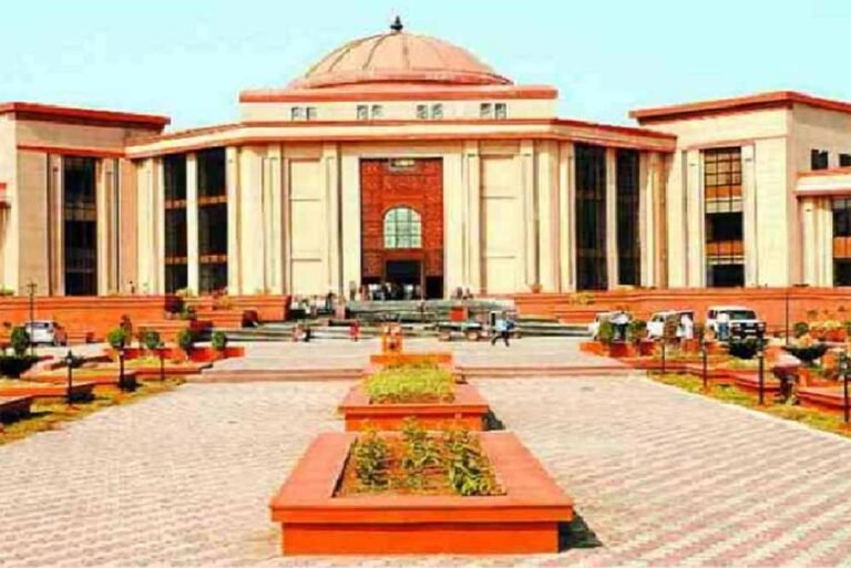 CGPSC पेपर लीक केस में हाईकोर्ट सख्त, पूर्व सचिव की जमानत खारिज, कहा- ‘यह हत्या से भी गंभीर अपराध’