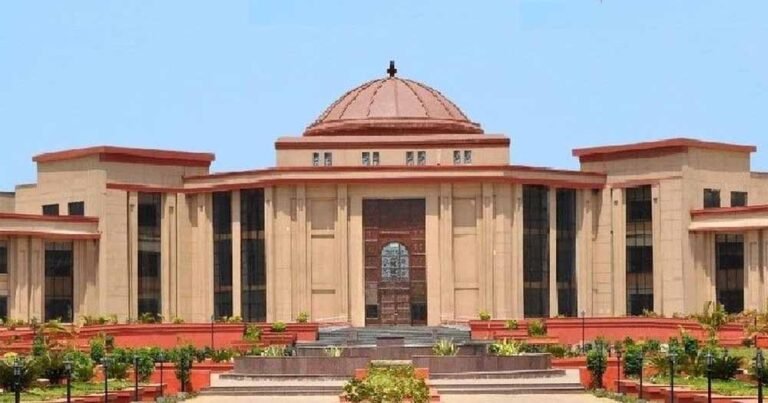CG हाईकोर्ट ने NEET OMR विवाद पर कही बड़ी बात, ‘छेड़छाड़ के गंभीर आरोप साबित करने के लिए पर्याप्त साक्ष्य नहीं’