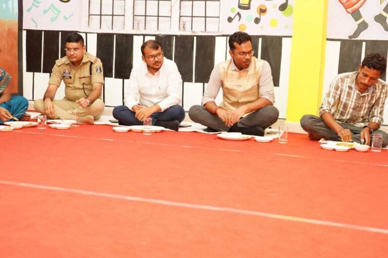 प्रभारी सचिव श्री राजेश सिंह राणा ने लाइवलीहुड कॉलेज में कौशल प्रशिक्षण का किया शुभारंभ