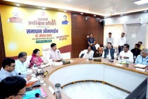 टीकमगढ़ में शिकायतों का किया त्वरित निराकरण