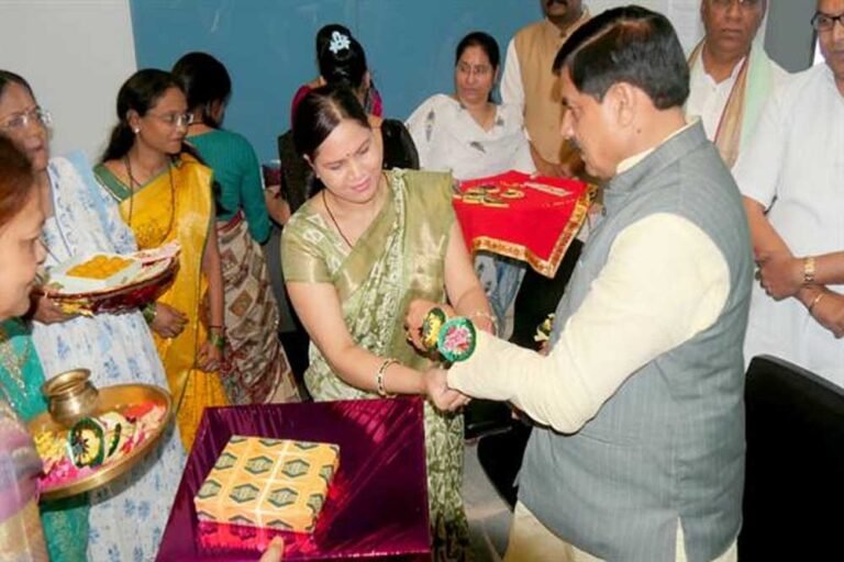 मुख्यमंत्री ने दोहराया प्रदेश की हर बहन की खुशहाली का संकल्प