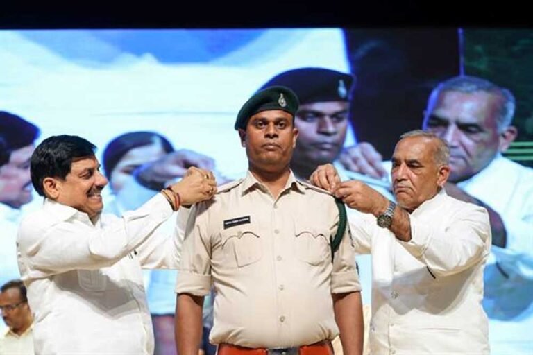 वन विभाग के अधिकारी-कर्मचारियों ने पदोन्नति देने के लिए मुख्यमंत्री डॉ. यादव का आभार व्यक्त किया