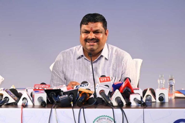 शिक्षा व्यवस्था को गुणवत्तापूर्ण, पारदर्शी और विद्यार्थी-केंद्रित बनाने पर सरकार का विशेष जोर