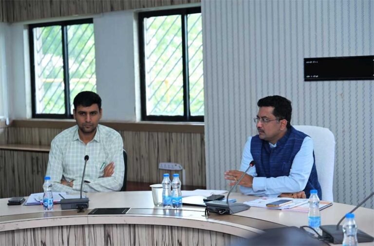 घरों, बाजारों और सार्वजनिक स्थलों पर कचरा पृथक्करण की व्यवस्था प्रभावी ढंग से लागू करने के दिए निर्देश, स्वच्छता व्यवस्था में नागरिकों की भागीदारी बढ़ाने जन-जागरूकता गतिविधियां संचालित करने कहा