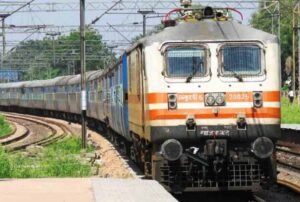 दिल्ली-मुंबई रेल रूट पर रफ्तार का नया रिकॉर्ड! रतलाम में फोरलेन ट्रैक से ट्रेनें चलेंगी 160 किमी/घंटा