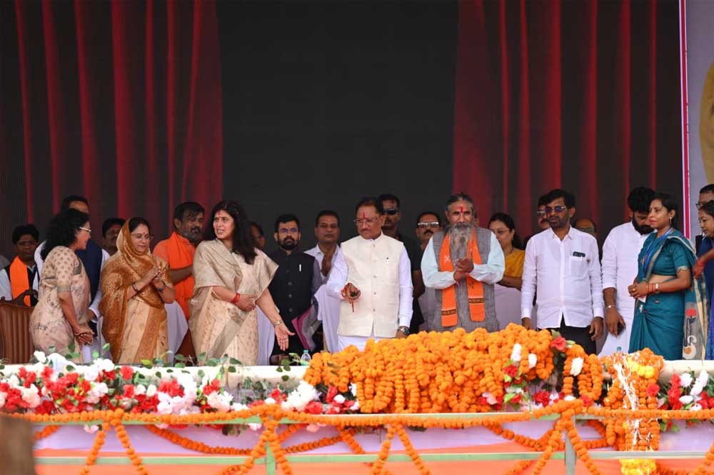 रक्षाबंधन से पहले ‘विष्णु भैया’ ने बहनों को दिया स्नेह और सम्मान का उपहार