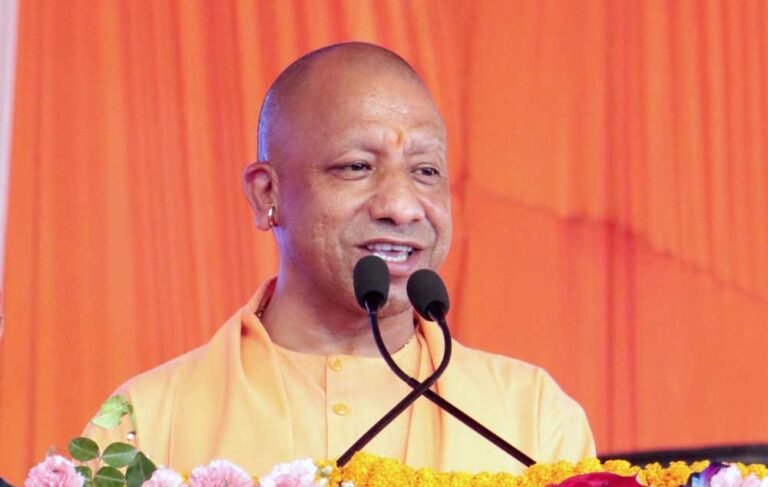 मुख्यमंत्री योगी आदित्यनाथ ने खलीलाबाद व मेंहदावल विधानसभा क्षेत्र में 684 करोड़ से अधिक की 201 विकास परियोजनाओं का किया लोकार्पण/शिलान्यास