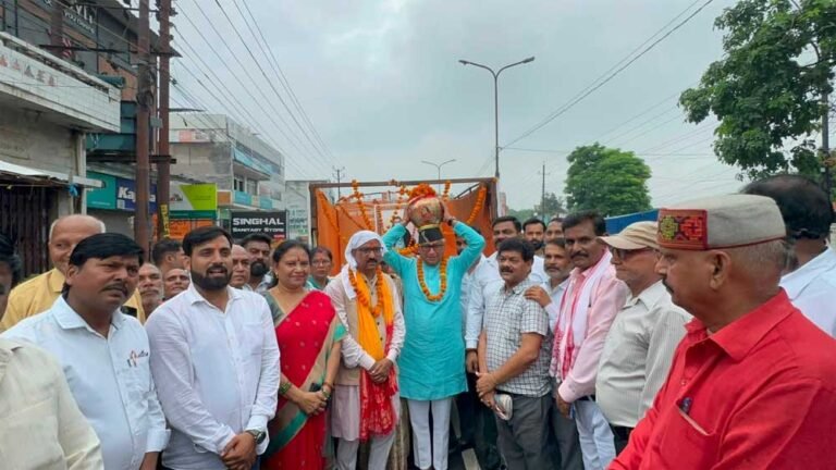 गुरु रविदास महाराज के 650वें जयंती वर्ष पर निकली भव्य कलश यात्रा, समरसता और सामाजिक एकता का दिया संदेश