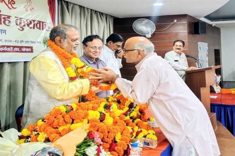 मंत्री  कुशवाह ने एमपी एग्रो के पदोन्नत कर्मियों को दी हार्दिक बधाई