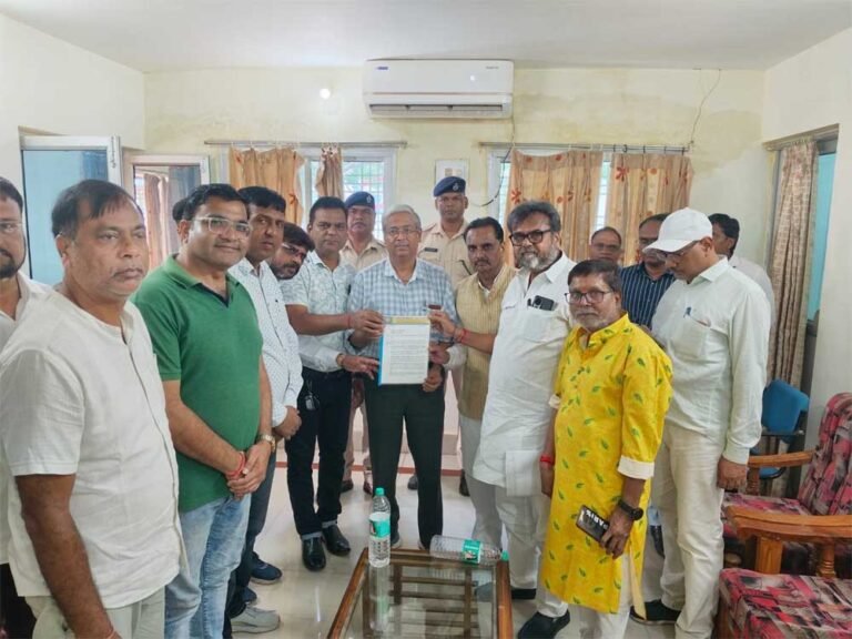 रेल कनेक्टिविटी मजबूत करने कैट ने डीआरएम के समक्ष उठाई क्षेत्र की आवाज