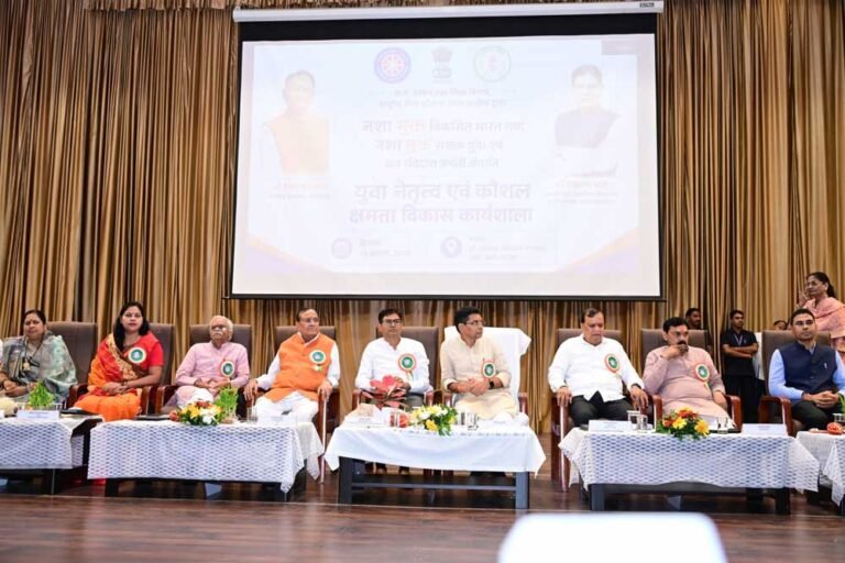 युवा नेतृत्व एवं कौशल विकास क्षमता कार्यशाला में वित्त मंत्री  ओ.पी. चौधरी ने युवाओं को किया प्रेरित