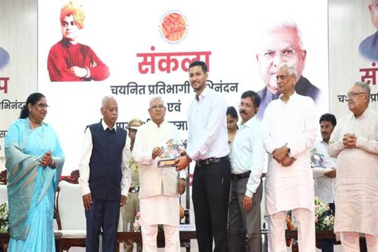 संयमित, संस्कारित और संवेदनशील युवा ही राष्ट्र की सबसे बड़ी शक्ति