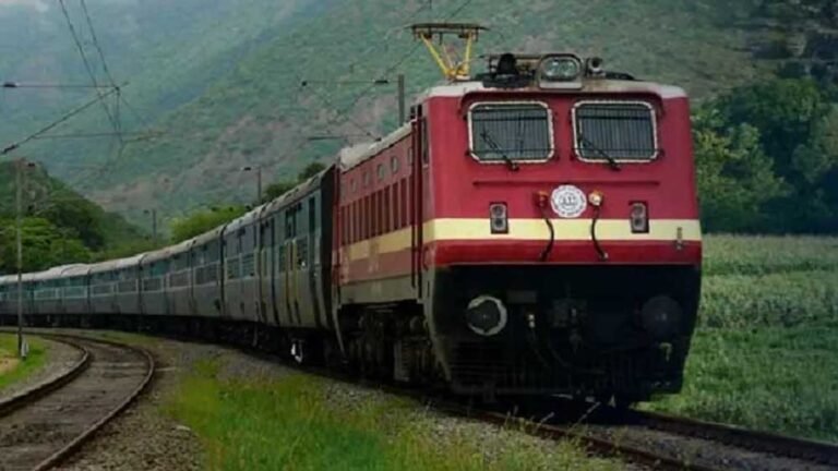 सितंबर-अक्टूबर में रेल सफर से पहले देखें लिस्ट, 18 ट्रेनें रद्द; उत्कल एक्सप्रेस बदले रूट से चलेगी
