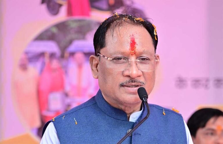 जशपुर में आधुनिक फुटबॉल स्टेडियम के निर्माण के लिए 5.49 करोड़ रुपये की प्रशासकीय स्वीकृति