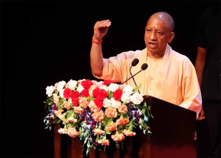 मुख्यमंत्री ने रायबरेली, बछरावां और हरचंदपुर विधानसभा क्षेत्र को दी 879 करोड़ रुपये की 346 विकास परियोजनाओं की सौगात