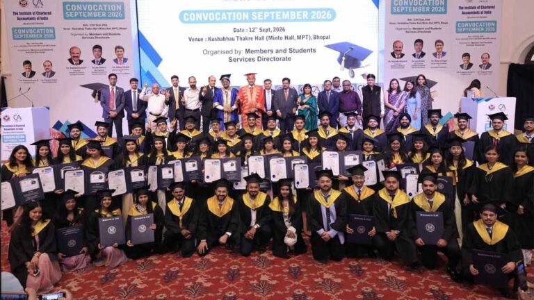 भोपाल में नवनिर्वाचित चार्टर्ड अकाउंटेंट्स का भव्य दीक्षांत समारोह, ICAI शाखा ने किया आयोजन