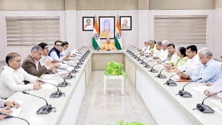 योगी कैबिनेट का बड़ा फैसला, भू-उपयोग परिवर्तन शुल्क में करीब 50% तक की कटौती
