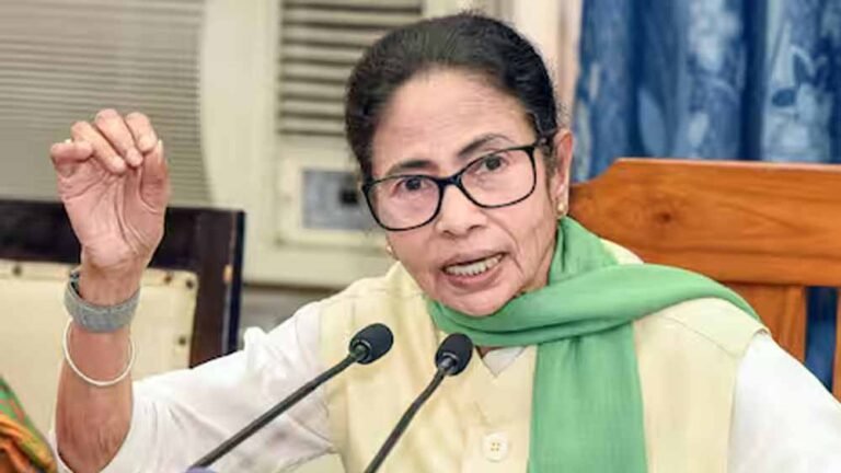 ममता बनर्जी का नया गठबंधन प्लान? कांग्रेस से दूरी और अलग मोर्चे की अटकलें तेज