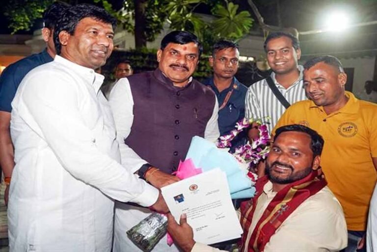 इंग्लिश चैनल फतह करने की तीसरी तैयारी, CM यादव से मिले पद्म सम्मानित लोहिया