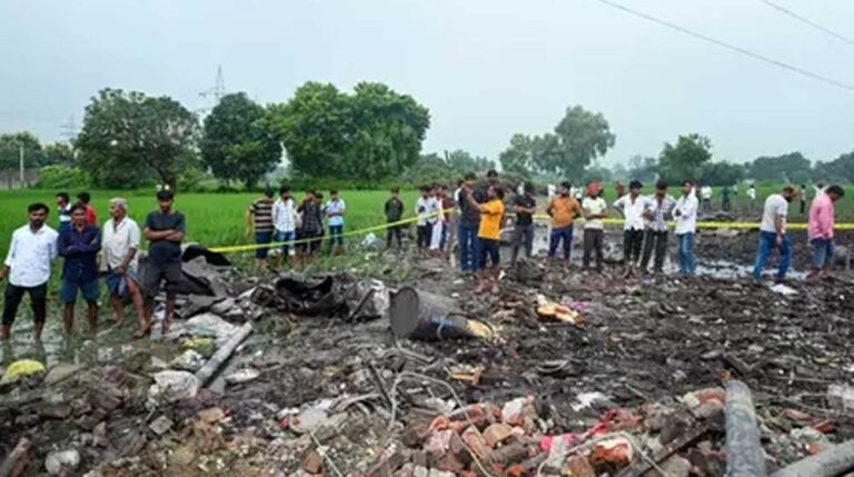 कौशांबी ब्लास्ट में बढ़ी मृतकों की संख्या, 15 लोगों की मौत के बाद 9 पुलिसकर्मियों पर गिरी गाज