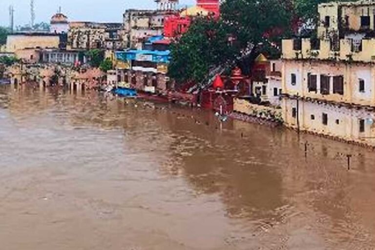 चित्रकूट में बाढ़ का बड़ा खतरा टला, योगी सरकार के प्रबंधन की सराहना