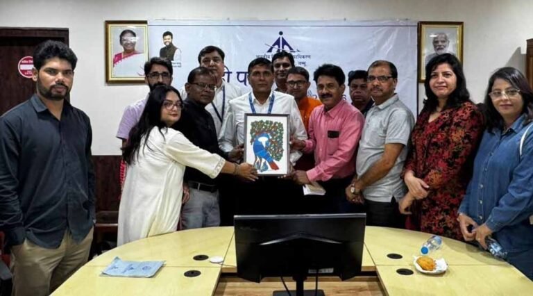 जम्मू एयरपोर्ट के आधुनिकीकरण की जानकारी लेने पहुंचा मीडिया दल