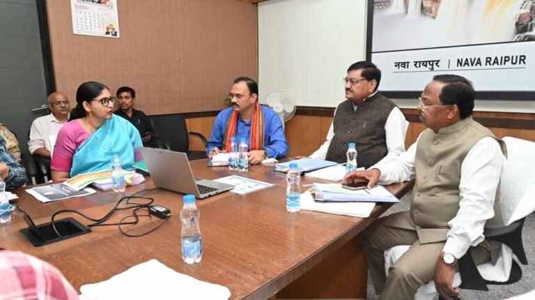 धान खरीदी की तैयारियां तेज, खाद्य मंत्री बघेल ने दिए समय पर व्यवस्था पूरी करने के निर्देश