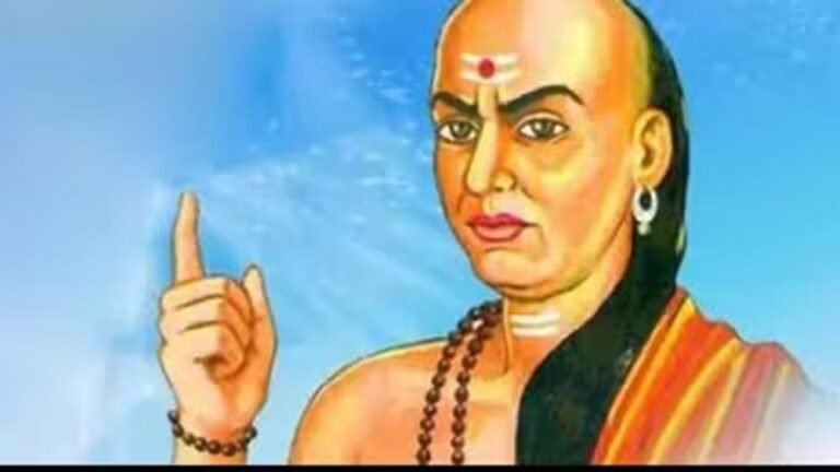 चाणक्य नीति: अपनी योजनाएं हर किसी को न बताएं, सफलता के लिए अपनाएं ये खास मंत्र