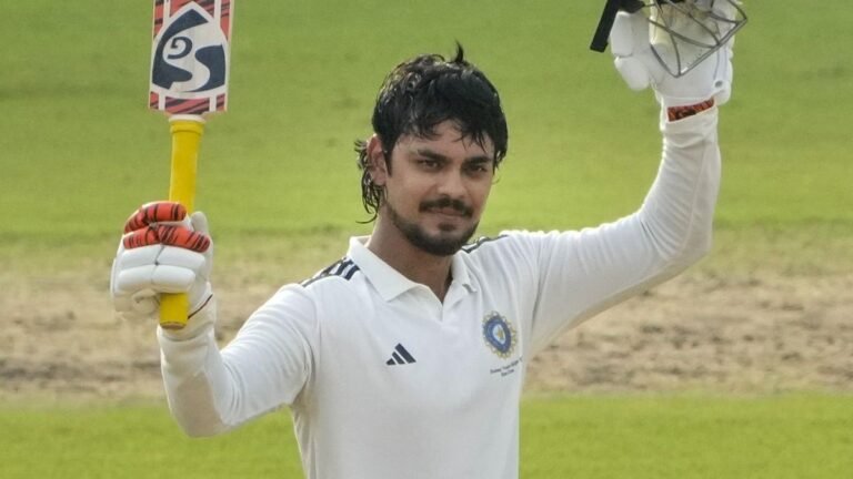 ईशान किशन ने जड़ा दोहरा शतक, ईस्ट जोन ने साउथ जोन के सामने खड़ा किया 708 रनों का पहाड़
