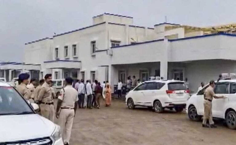 मध्य प्रदेश के सागर में जहरीली शराब से हड़कंप, 12 की मौत और कई लोग अस्पताल में भर्ती