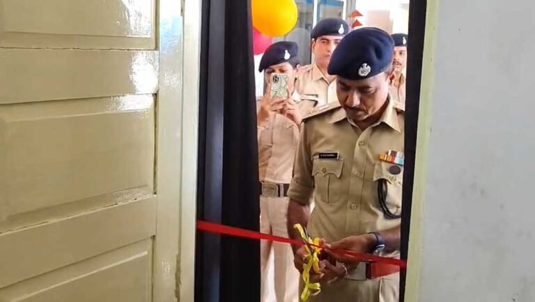 साइबर अपराध पर पुलिस की नई पहल, 14 थानों में खुलीं साइबर डेस्क; नजदीकी थाने में ही मिलेगी मदद