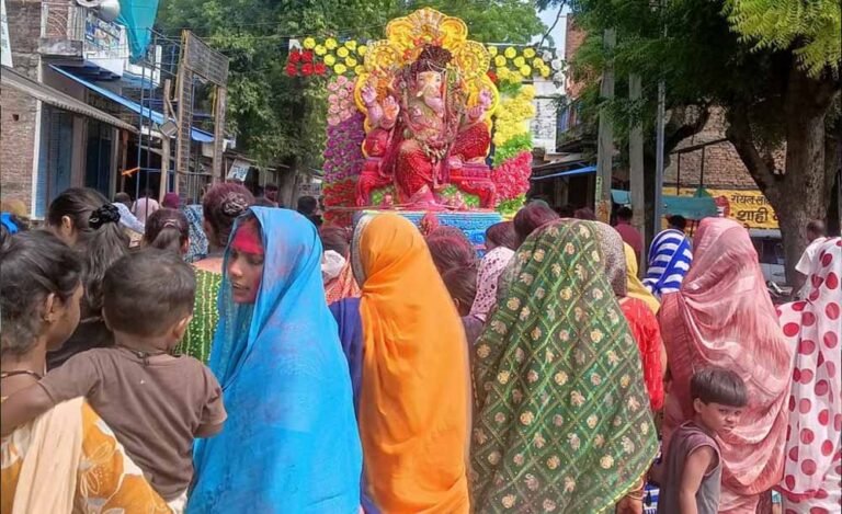गणेश विसर्जन झांकी के दौरान भारी वाहनों पर प्रतिबंध