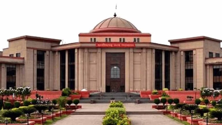 अस्पताल में 32 हफ्ते का भ्रूण मिला, 3 डॉक्टर दोषी