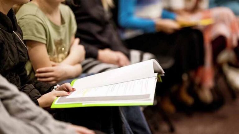 अब स्कूल में ही NEET-JEE की कोचिंग, CG में शिक्षकों को दिया गया विशेष प्रशिक्षण