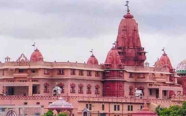 जन्माष्टमी पर मथुरा में पहली बार होगा भव्य ड्रोन शो, 4 सितंबर की रात तीन से चार किमी. तक दिखेगा अद्भुत नजारा