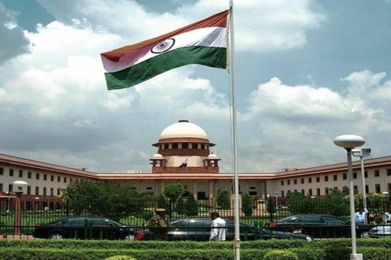 TMC के नाम और चुनाव चिह्न पर सुप्रीम कोर्ट का आदेश, 4 महीने में निपटेगा विवाद
