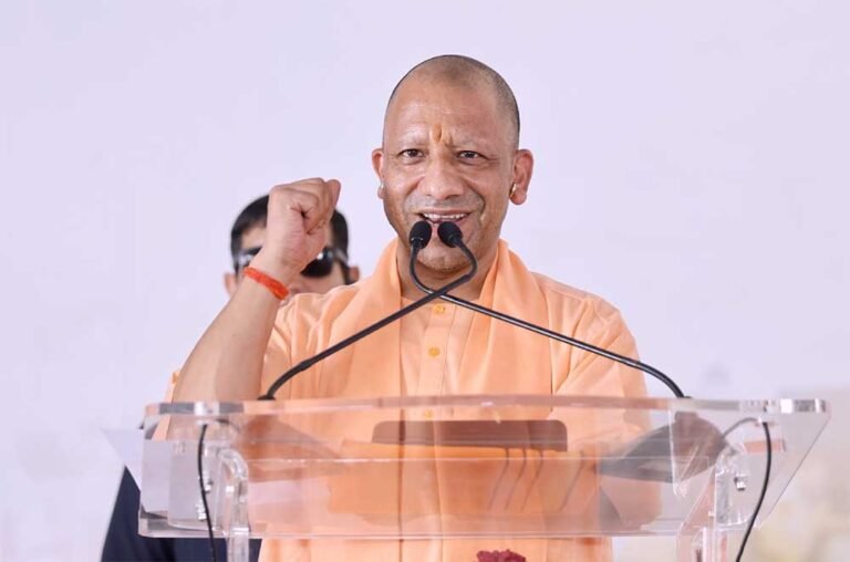 यूपी टेक्स-2026: लखनऊ में 8 और 9 सितंबर को जुटेंगे देश के प्रतिष्ठित वस्त्र व्यवसायी और निर्माता