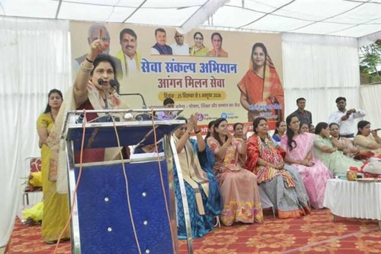 आंगनबाड़ी कार्यकर्ता समाज की संवाहक और नौनिहालों के भविष्य की आधारशिला : राज्यमंत्री  गौर