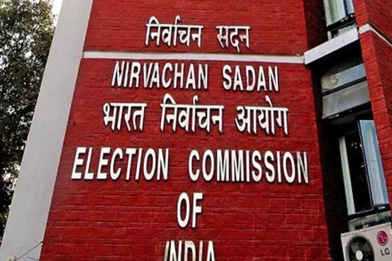 Form-6 को लेकर चुनाव आयोग ने किया साफ, अतिरिक्त घोषणा पत्र देने की जरूरत नहीं