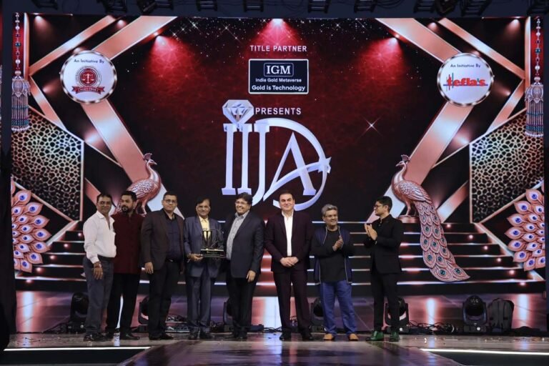 अनोपचंद तिलोकचंद ज्वेलर्स को राष्ट्रीय सम्मान मध्य भारत में ‘Most Emerging Jewellery Retailer in tiar 2-3 से समानित