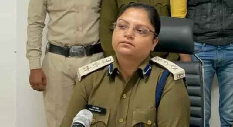 पिता IPS और मां शिक्षिका, बेटी ने दूसरे प्रयास में पास की UPSC; जानें IPS पारुल माथुर की कहानी