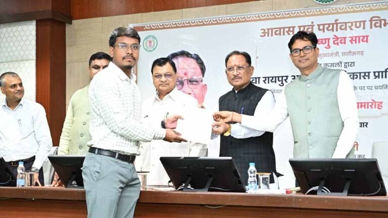 मुख्यमंत्री की मौजूदगी में रोजगार, डिजिटल गवर्नेंस और कौशल विकास की दिशा में तीन महत्वपूर्ण पहल