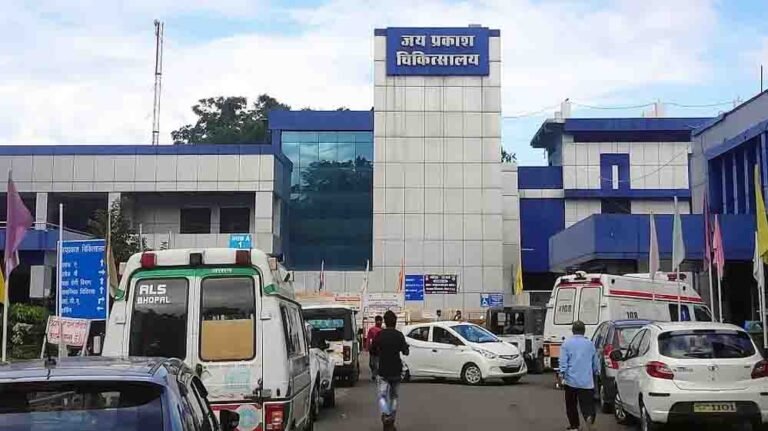 दिवाली पर इमरजेंसी से निपटने के लिए भोपाल अलर्ट, JP अस्पताल में बर्न यूनिट तैयार