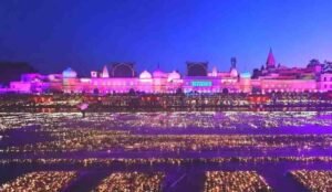 अयोध्या दीपोत्सव की तैयारियां तेज, सीएम योगी के निर्देश पर भव्य आयोजन की रूपरेखा पर चर्चा